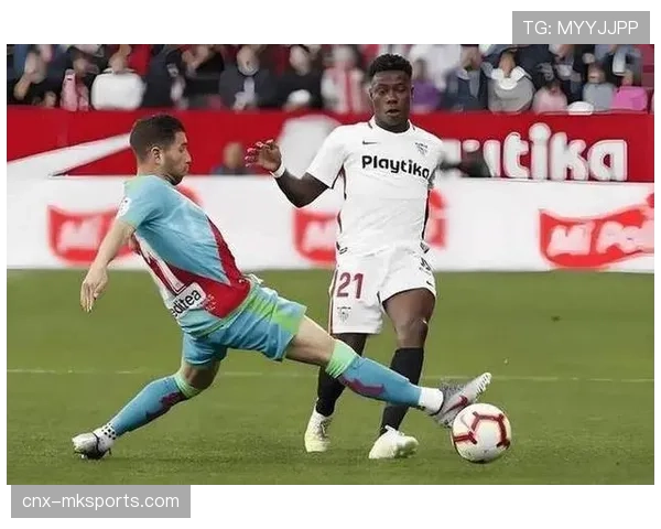 斯特拉斯堡主场2比0力克里尔 帕尼切利助攻梅开二度显核心价值 斯特拉斯堡主场2比0力克里尔 帕尼切利助攻梅开二度显核心价值