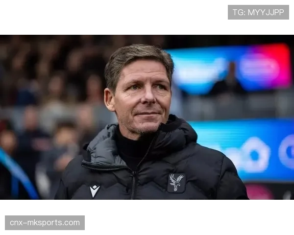 水晶宫主帅格拉斯纳赛前播放对手输球集锦 心理战见效 水晶宫主帅格拉斯纳赛前播放对手输球集锦 心理战见效